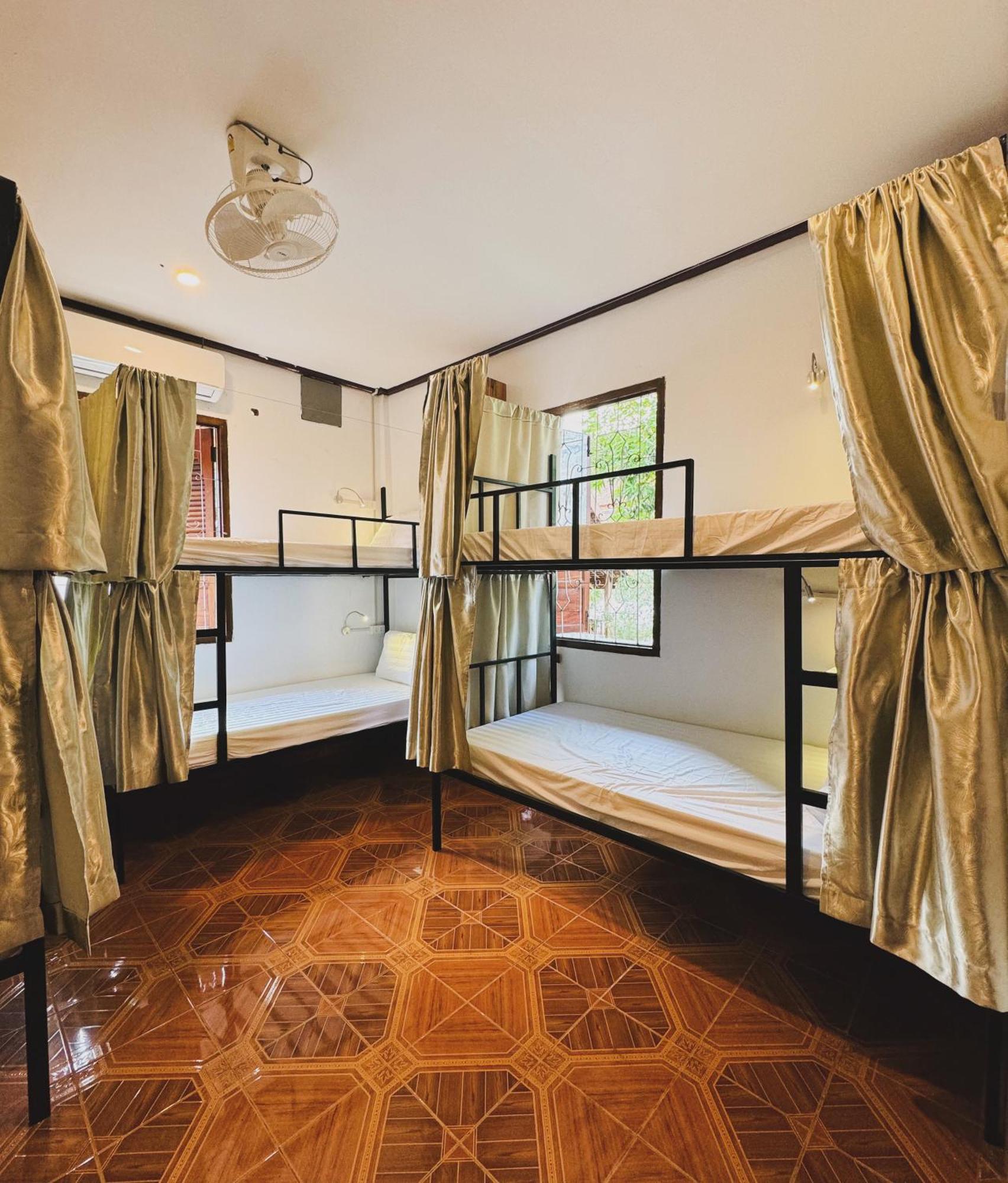 Sabai Sabai Luang Prabang Hostel Exterior photo